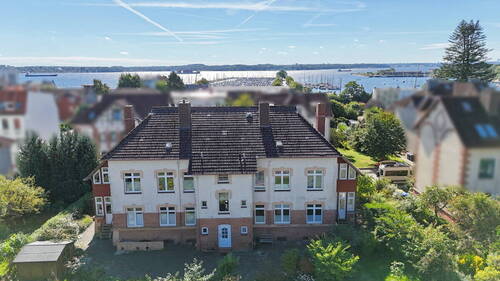 Drohne Rückseite mitte - 