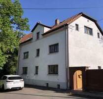 Halle-Wörmlitz: Wohnhaus zum Sanieren, mit Nebengelass und Garagen, Nähe zur Saale - Halle (Saale)-Wörmlitz Böllberg-Wörmlitz