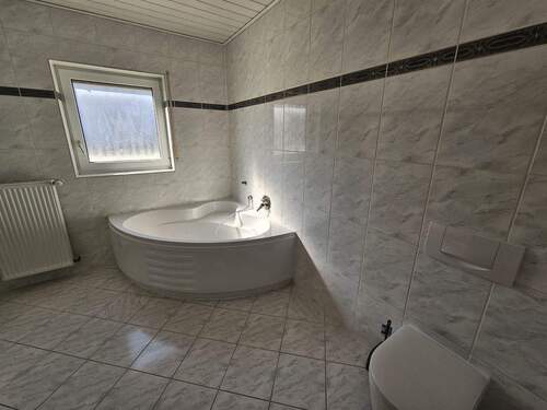 bfe2b6a0-59ca-48bd-812d-6502b3dcd7eb.jfif - 