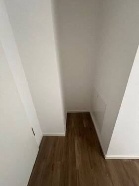 Ecke mit Parkettboden - 2 Zimmer Etagenwohnung in Bamberg