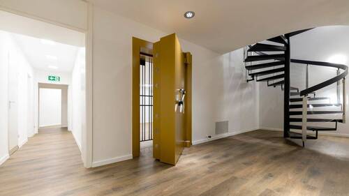 Tresor - Büro in Düsseldorf zur Miete