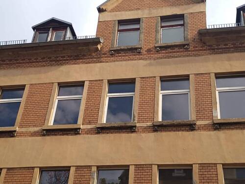 Außenansicht - 1 Zimmer Mehrfamilienhaus, Wohnhaus zum Kaufen in Werdau