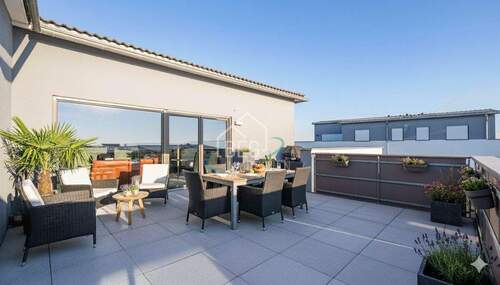 Terrasse KI - Sonniges Penthouse mit großzügiger Dachterrasse im Limespark