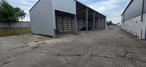 offene, berdachte Lagermöglichkeit - 