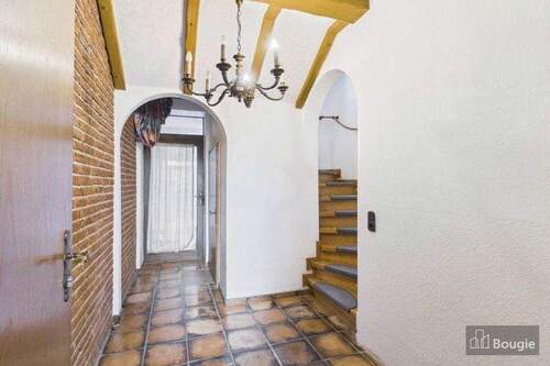 Flur EG - 6 Zimmer Mehrfamilienhaus, Wohnhaus zum Kaufen in Heinsberg