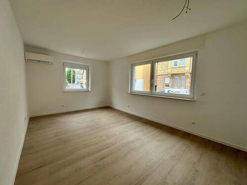 Wohnzimmer - 2 Zimmer Etagenwohnung in Heilbronn