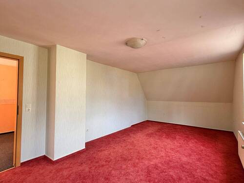 Schlafzimmer 2 OG - 
