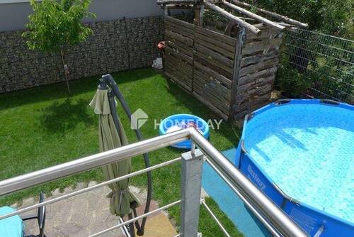 Blick in den Garten 2 - 