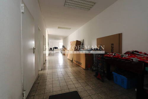 M2445 Flur 1 - 
