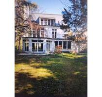 SICHER ! ALARM ! VIDEOKAMERAS ! teuerste Gegend: Grunewald ??: 1 A LAGE?? - Berlin-Grunewald