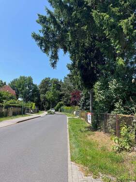 ruhige Anliegerstraße - Grundstück zum Kaufen in Zeesen