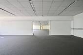 Fläche - Lagerhalle im Norden plus Büro im 1. OG - All-in-Miete