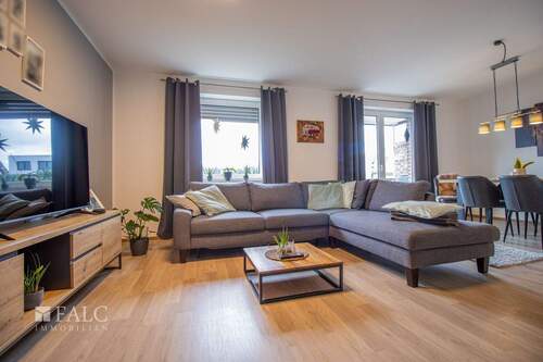 Fühlen Sie sich wohl - 1 Zimmer Mehrfamilienhaus, Wohnhaus zum Kaufen in Geilenkirchen