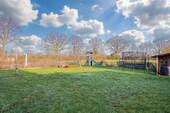 Blick in den Garten - 5 Zimmer Einfamilienhaus zum Kaufen in Kisdorf