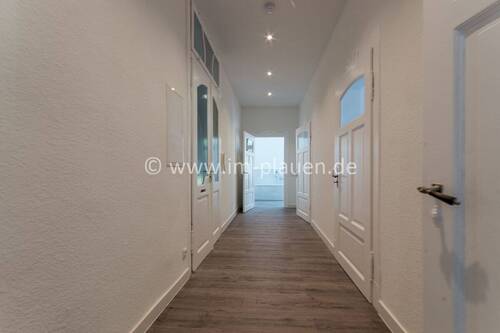 Flur - 2 Zimmer Etagenwohnung in Plauen