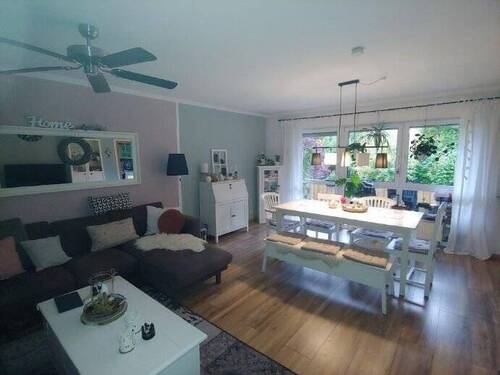 Wohnen 1/2 - Schöne 3 Zimmerwohnung in ruhiger Lage