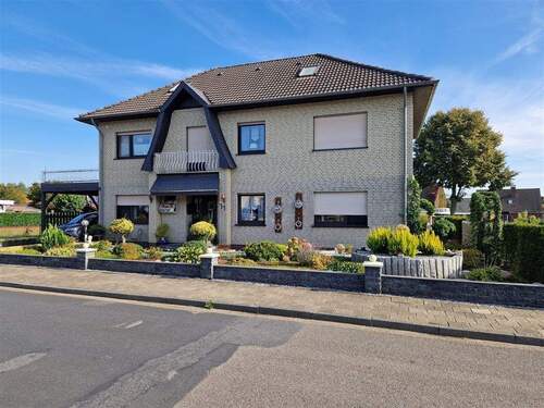 Ansicht1 - 2-FH m. Garage - sehr gepflegt in zentrumsnaher ruhiger Lage