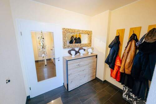 Eingangsbereich - 5 Zimmer Reihenmittelhaus in Bielefeld / Stieghorst