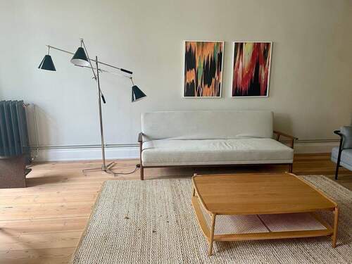 Wohnzimmer - 2 Zimmer Etagenwohnung in Hamburg