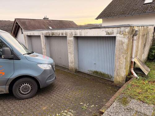 Garagenhof Teil 1 - 