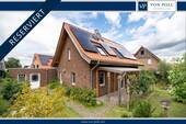 Titelbild - Das 3-Liter-Haus - Ein nachhaltiges und effizientes Zuhause in charmanter Klimaschutzsiedlung