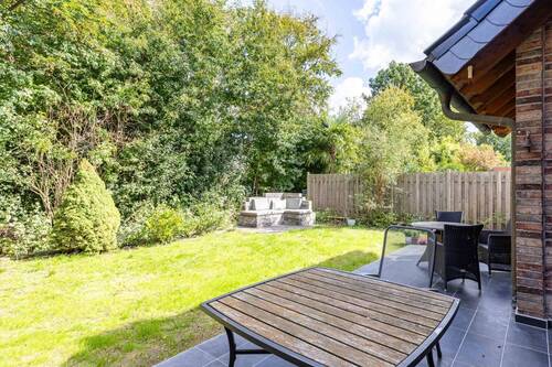 Terrasse (neu) mit Blick auf die Sonnenterrasse - 