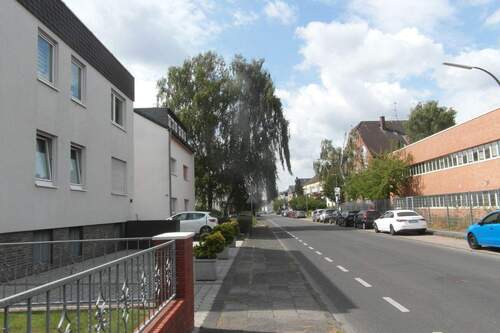 Umgebung - 9 Zimmer Mehrfamilienhaus, Wohnhaus in Köln
