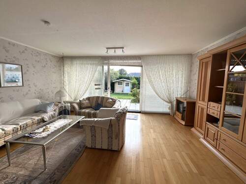 sonniges Wohnzimmer - 