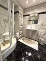 modernes Badezimmer - 