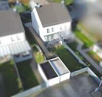 Modernes Wohnen für die Familie. Einfamilienhaus mit sonniger Gartenausrichtung in Toplage ! - Köln / Heimersdorf