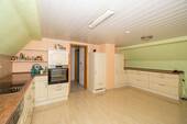 Küche - Mehrfamilienhaus, Wohnhaus mit 155,00 m² in Münnerstadt zum Kaufen