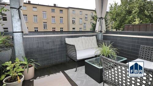 Großzügiger Balkon - 