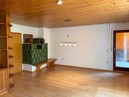 Wohnzimmer / Esszimmer EG rechts - 