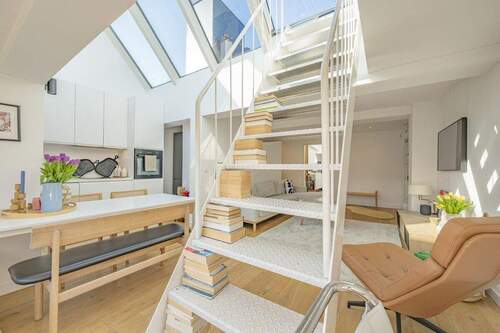 Treppe zur Dachterrasse - 