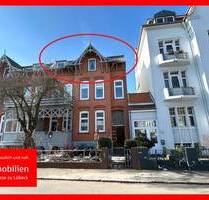 Modernisierte 3-Zimmer Altbau-Dachgeschosswohnung in Lübeck St. Jürgen