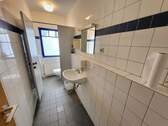 EG: WC Damen - 