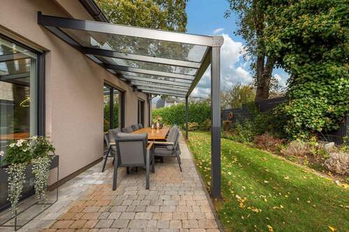 Überdachte Terrasse - 