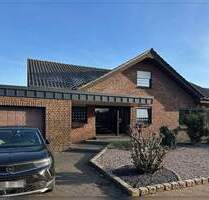 Gepflegtes Zweifamilienhaus mit großzügigem Raumangebot und wohnlich ausgebautem Souterrain - Borken / Burlo Borkenwirthe/Burlo