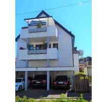 PROVISIONSFREI Grosszügige exklusive Wohnung, mit 2 Garagen in Zentrumsnähe Fellbach Rathaus