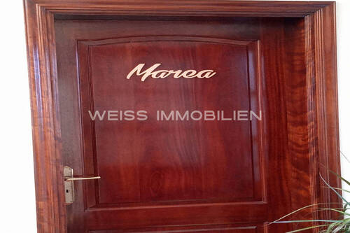 Eingangstür zum Zimmer - 