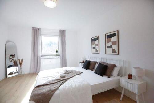 Schlafzimmer Bild 2 - 