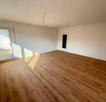 Prov.-Frei! Top Sanierte 3-ZI-ETW mit Balkon Carport im Hof - Fürth Südstadt