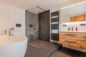 Tageslichtbad (2) - 