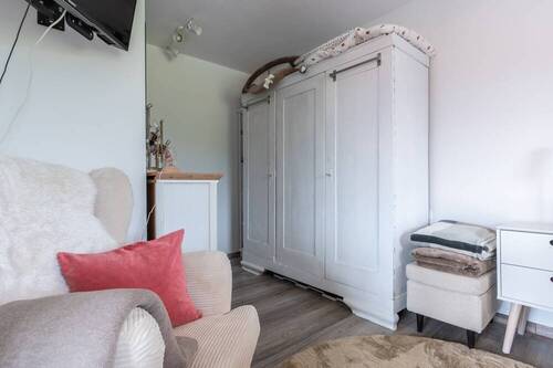 Schalfzimmer (2) - 