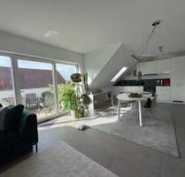 Wohnen in guter und ruhiger Lage von Schwandorf - Attraktive 3 Zimmer Dachgeschoss Wohnung mit Dachterrasse
