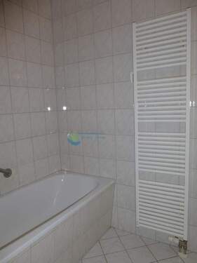 Bad.JPG - 1 Zimmer Etagenwohnung in Leipzig