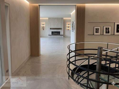 KI MUSTERFOTO Treppenhaus - 