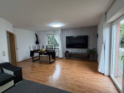 Wohn-/Esszimmer - 50D - 