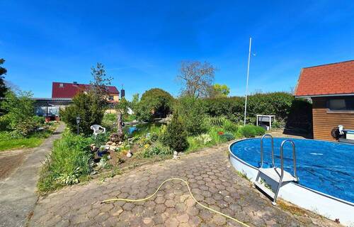 Garten mit Pool - 