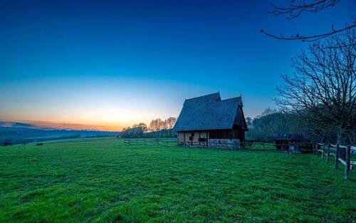 Umgebung: Mittelalterhaus - 